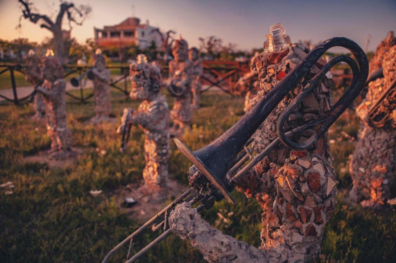 Agriturismo Li Calizzi Arte E Natura Novoli Экстерьер фото